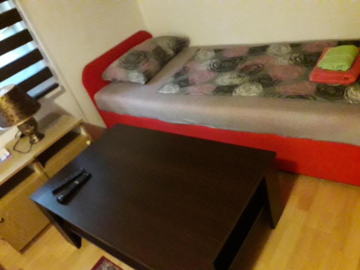 Hostel Topic Banja Luka Luaran gambar