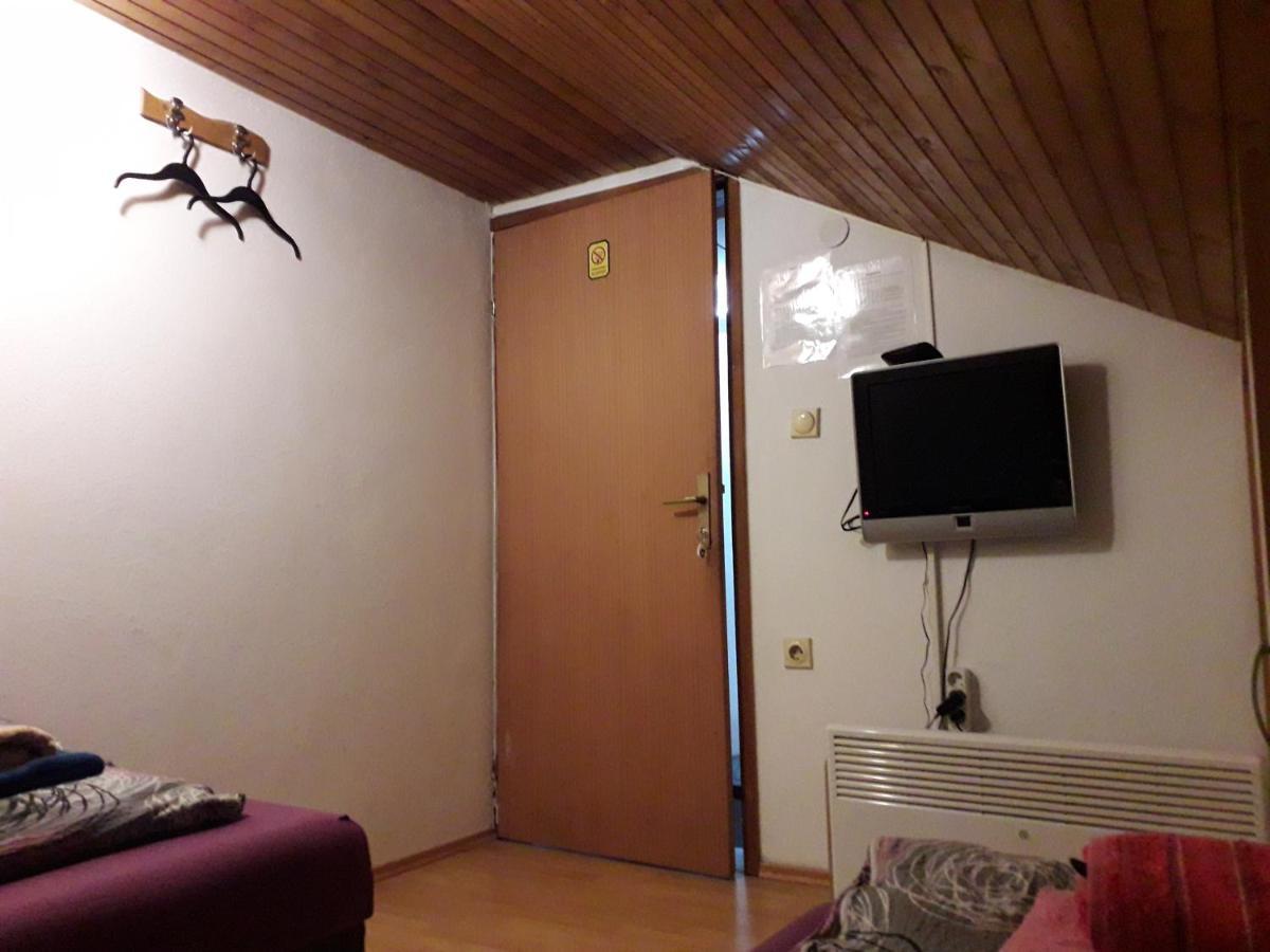 Hostel Topic Banja Luka Luaran gambar