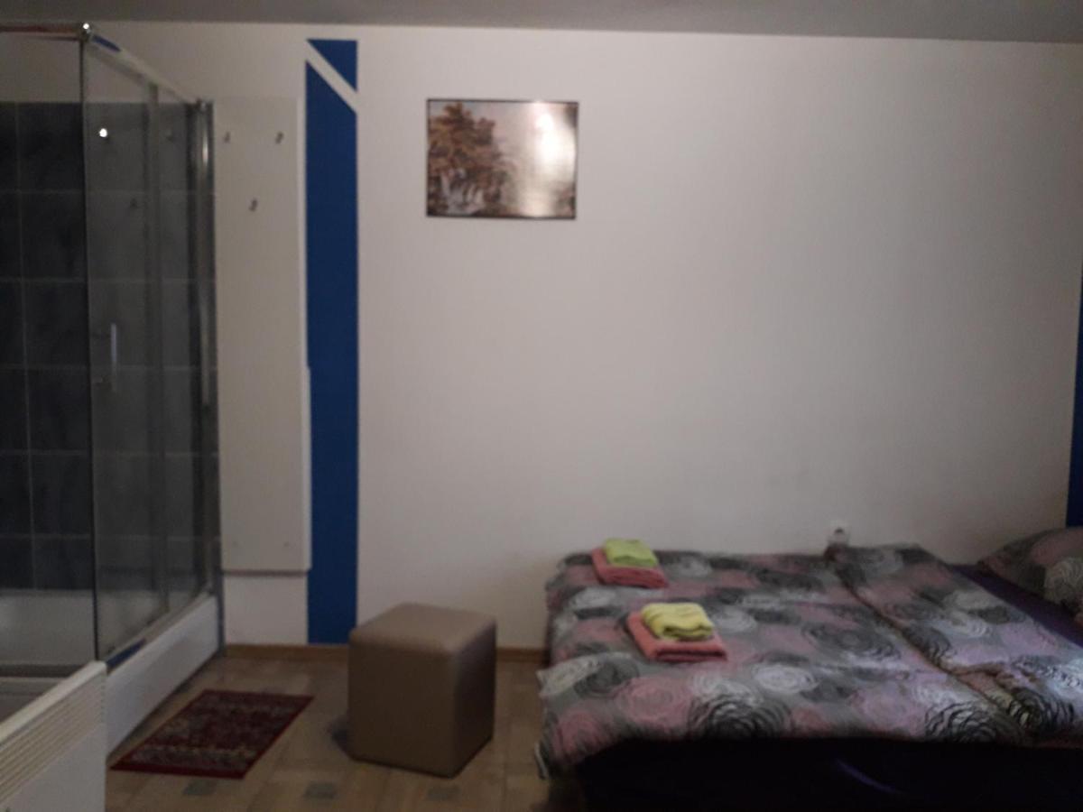 Hostel Topic Banja Luka Luaran gambar