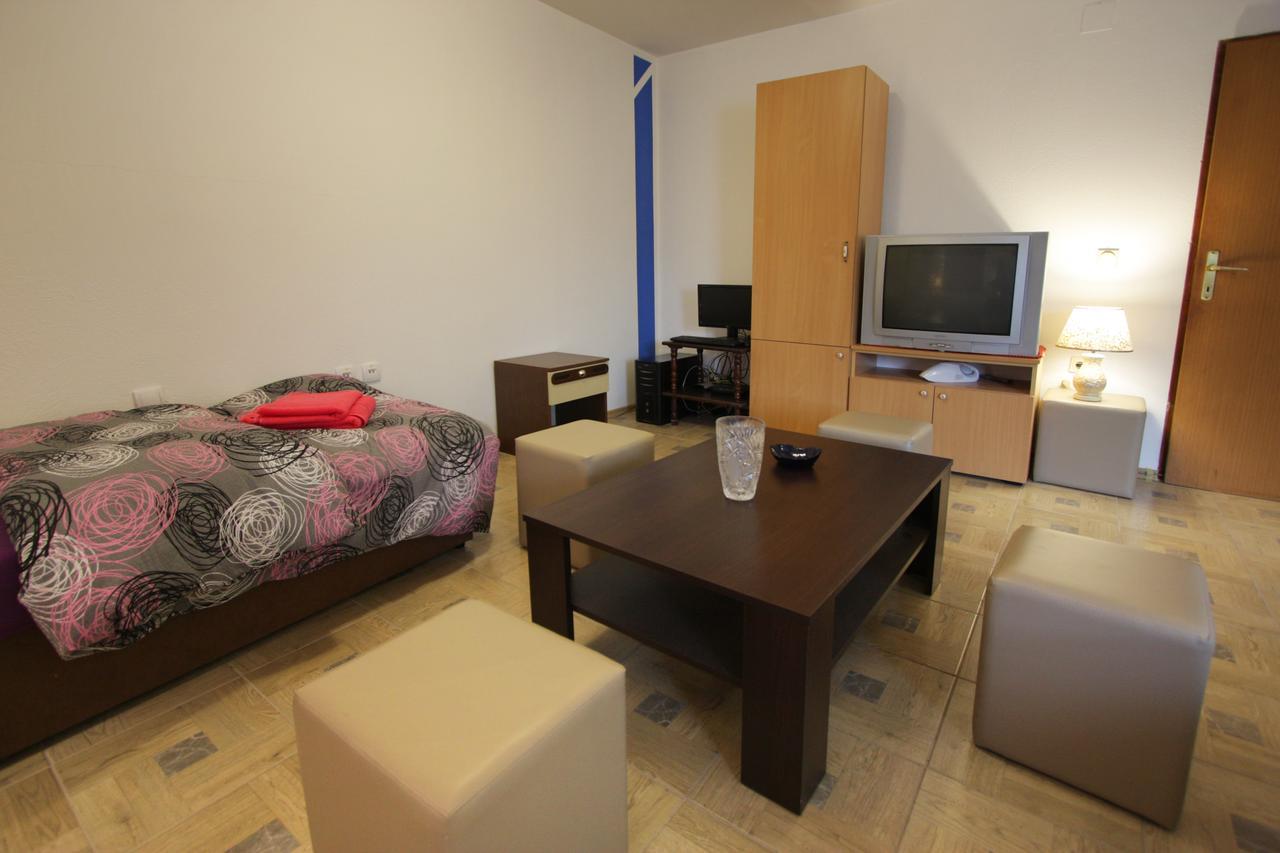 Hostel Topic Banja Luka Luaran gambar